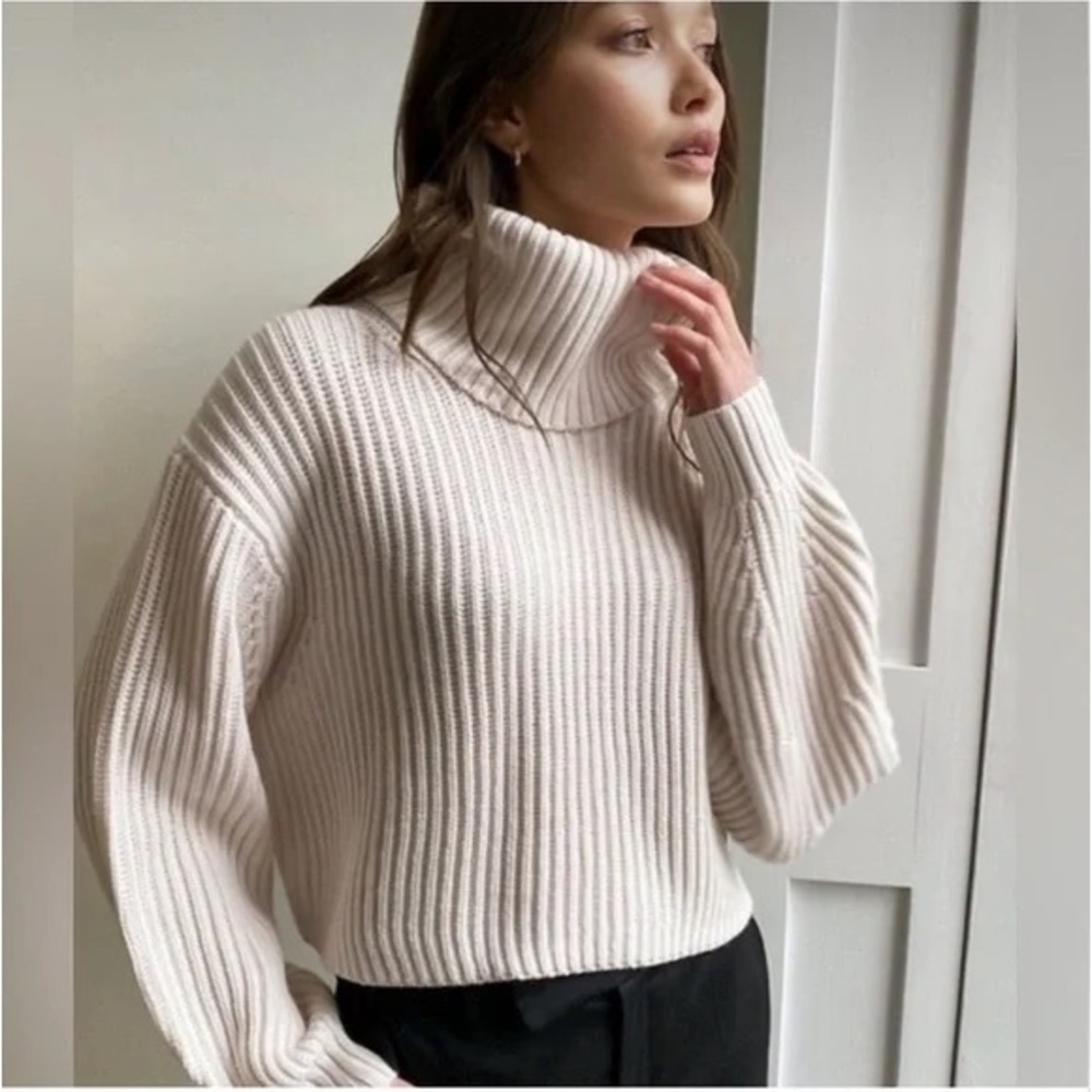 Babaton guell sweater